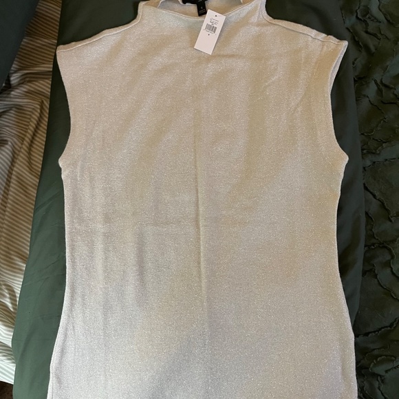 Banana Republic white sparkle sleeveless shirt size small - Picture 2 of 2